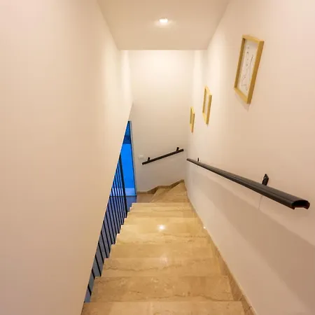 Secluded House - Guaranteed Privacy - Heated Pool Villa Klis