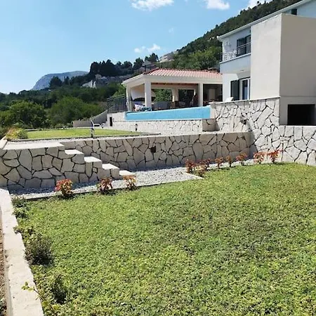 Villa Secluded House - Guaranteed Privacy - Heated Pool Klis