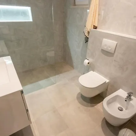 Vila Secluded House - Guaranteed Privacy - Heated Pool *